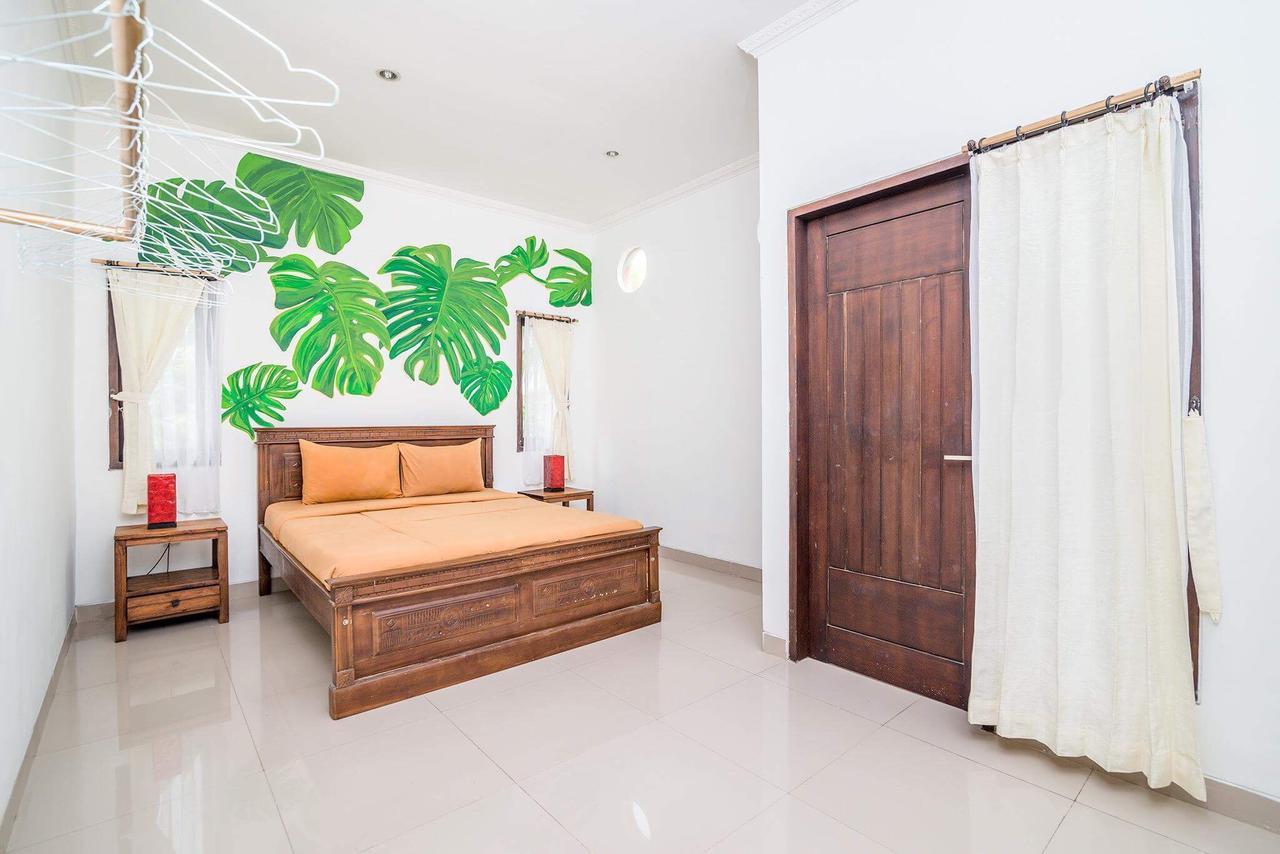 Riviera House Hotel Canggu  Exterior photo