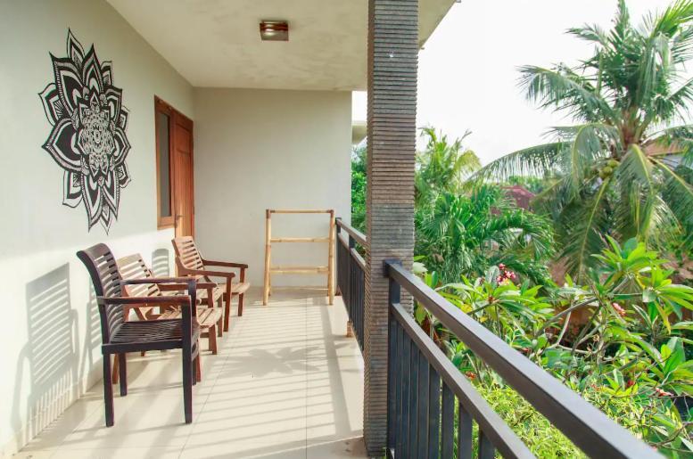Riviera House Hotel Canggu  Exterior photo